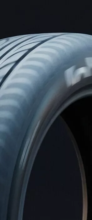 Tire detail 3