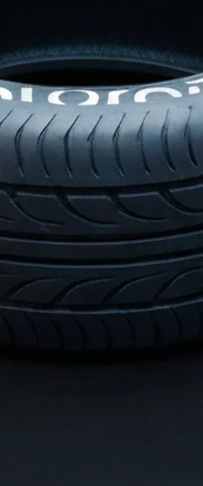 Tire detail 4